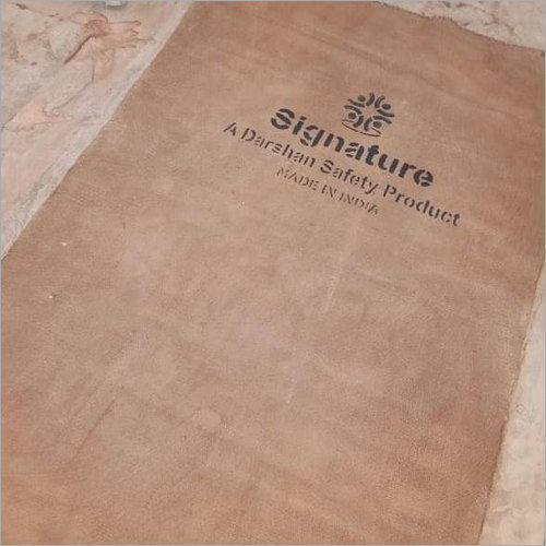 White Signature Insulation Fire Blankets