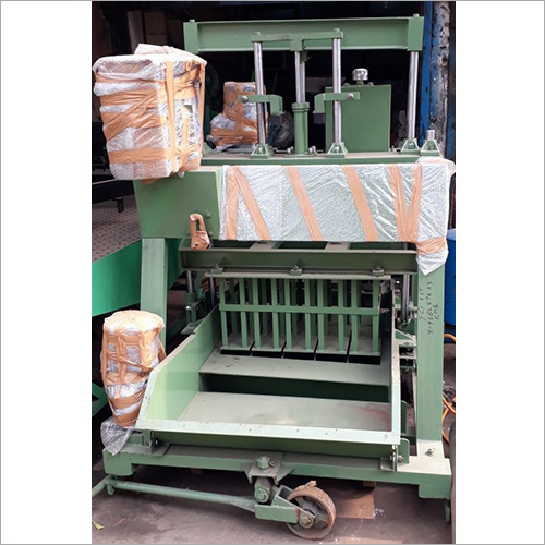 Concrete Block Making Machine