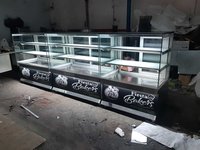 Bakery display counter