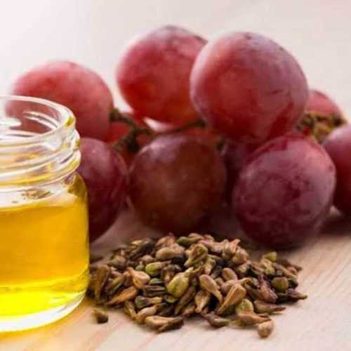 Grape seed oil By AROMATIC HERBALS PVT. LTD.