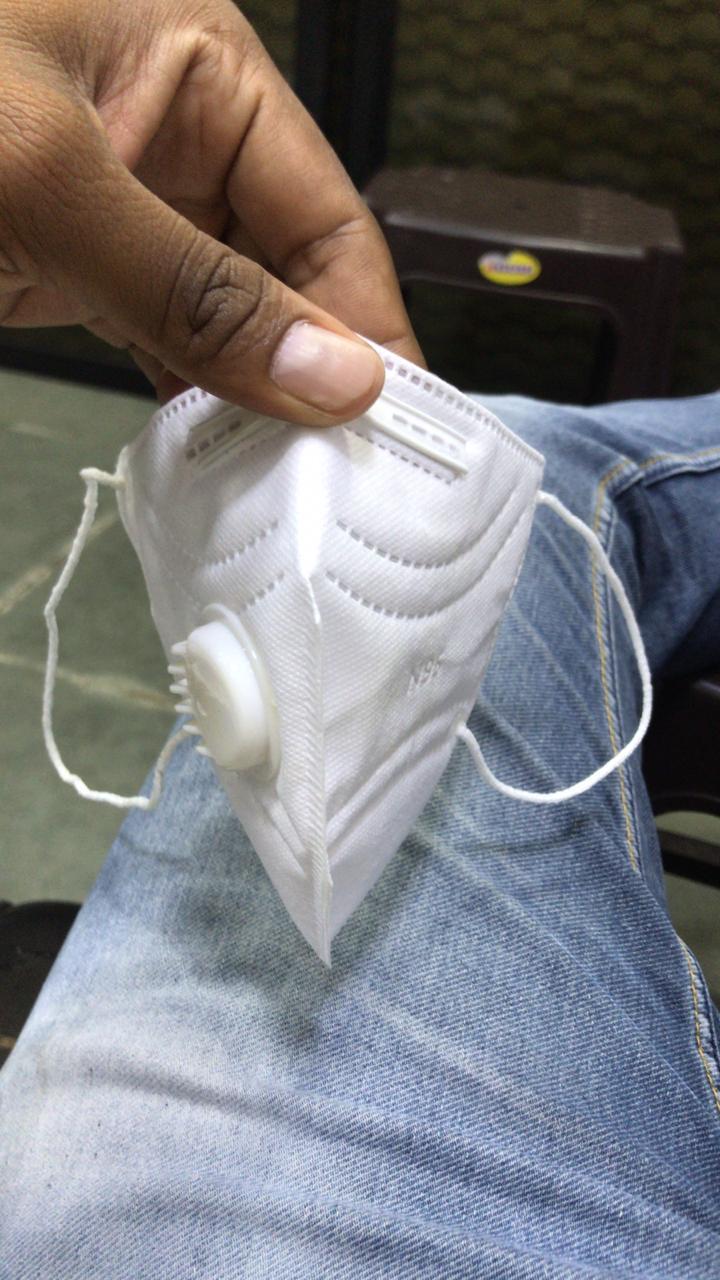 N-95 FACE MASK