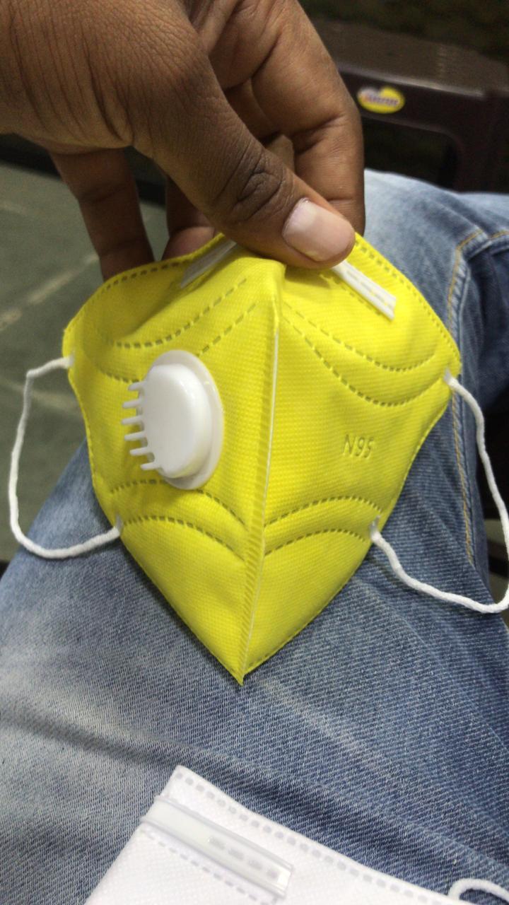 N-95 FACE MASK