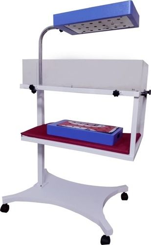 Double Surface Led Stand With Trolley Application: Hospital