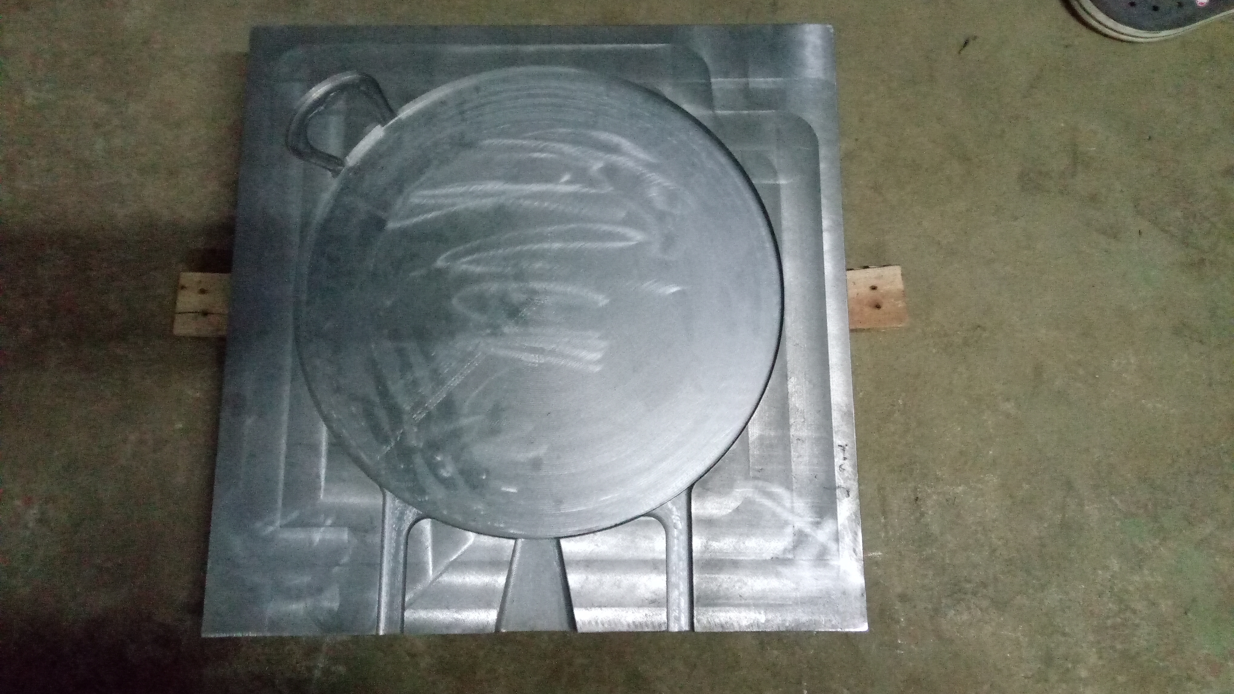 Aluminum Pan Die