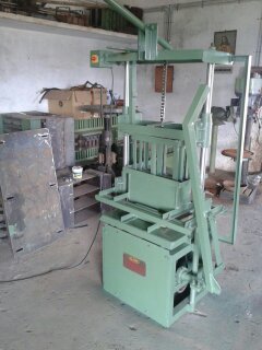 Hollow Block Making Machine - Heavy Model