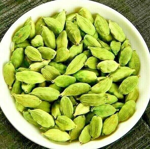 Fresh Green Cardamon