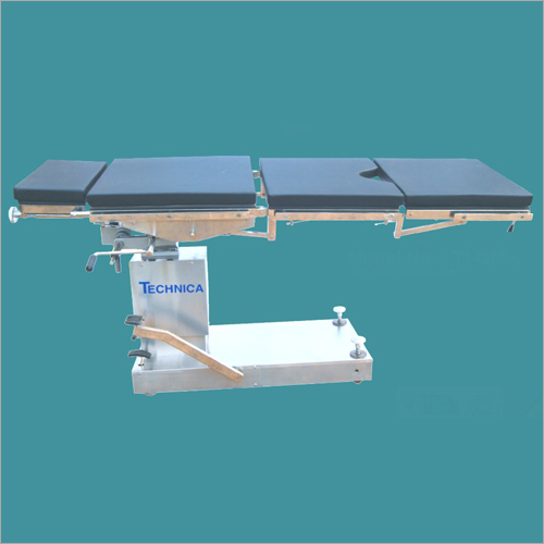 C-Arm Compatible Hydraulic Operation Theatre Table