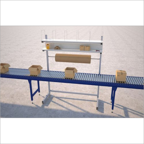 Box Handling Conveyor With Work Table