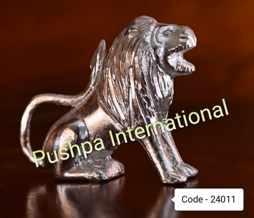White Metal Lion By Pushpa International