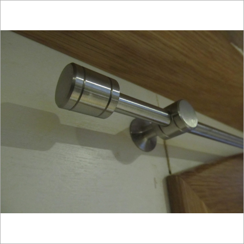 SS Curtain Fitting
