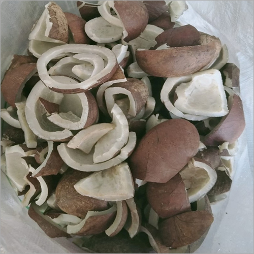 Dried Copra pieces