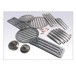 Lubricated Compressor Valves