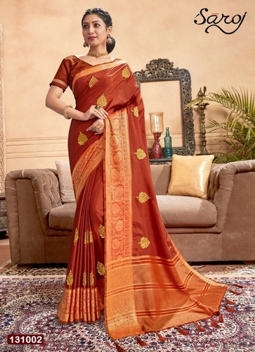 Dolla Chitt Pallu Saree