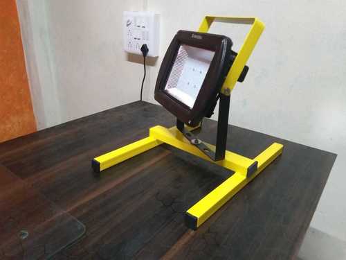 20 Watt Solar Rechargeable Flood light