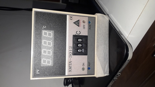 Digital Display Regulatore XMTA-3012