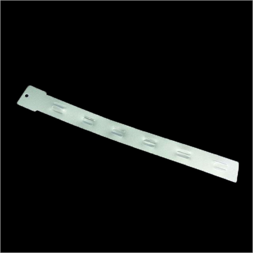 47.2x5.2 CM Plastic Hanging Clip Strip