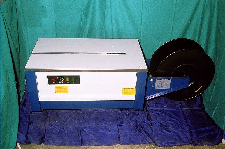 Semi Automatic Box Strapping Machine