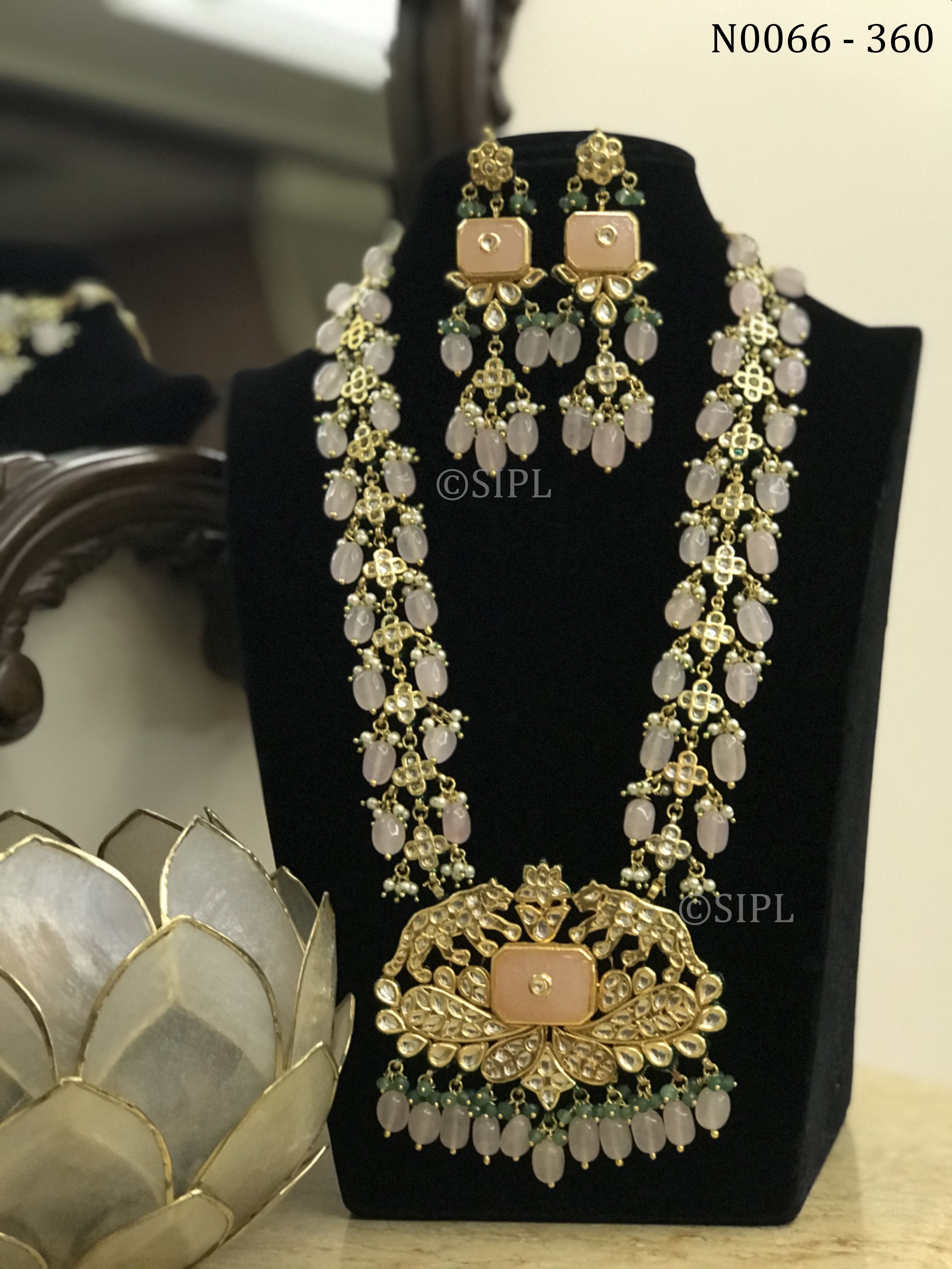 Classic Lion Design Kundan Necklace Set