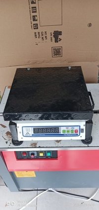 Chequered Mobile Platform Scale 400x400 100 kg