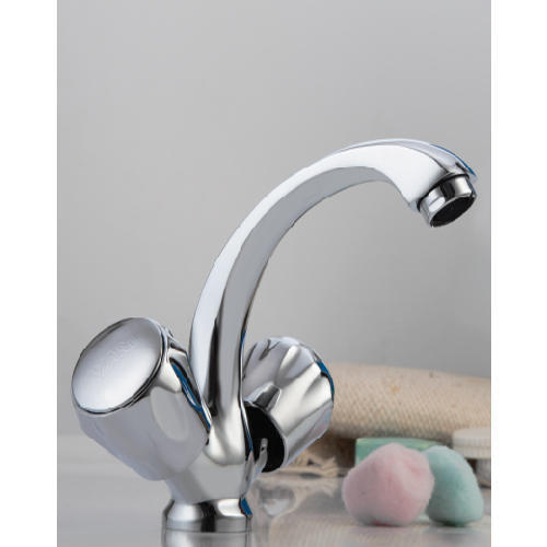 Delta Central Hole Basin Mixer