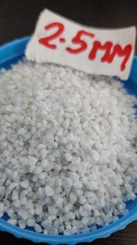 Super White quartz Crushed pavment flooring and industrial gravels bulk sale export