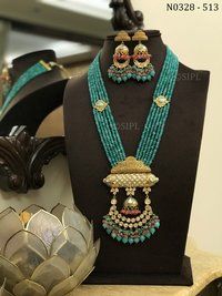 Amazing High Quality Kundan Necklace set