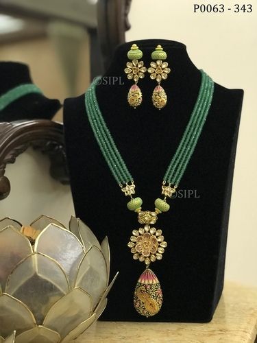 Beautiful Peacock Design Pendant Set