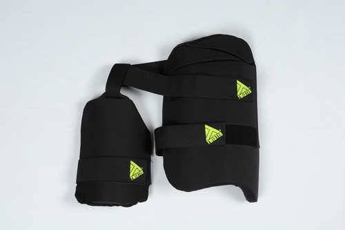 Twister Cricket Thigh Guards