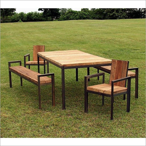 Contemporary Patio Dining Set