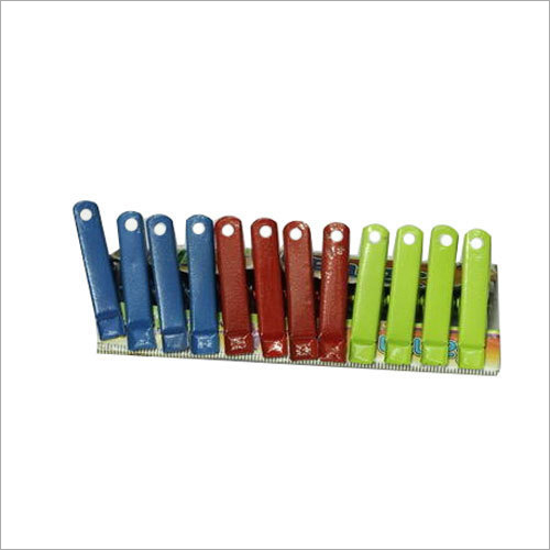 Available In Different Color Plastic Cloth Clip