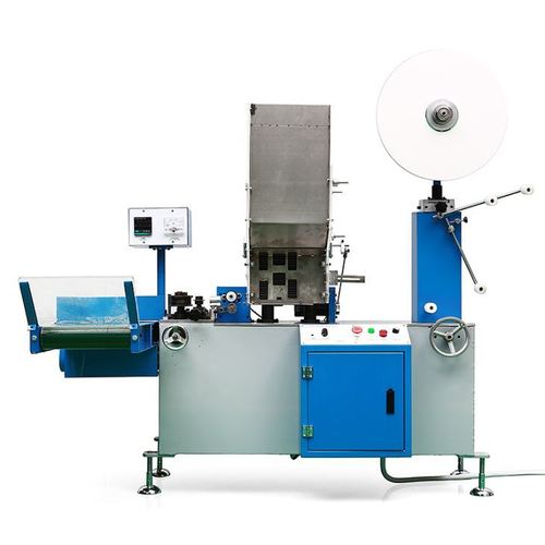 Straw Packaging Machine - Color: Blue