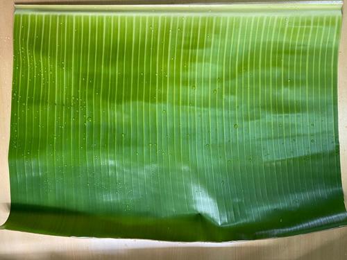 Natural Color Fresh Banana Leaf For Tiffin, Lunch And Dinner