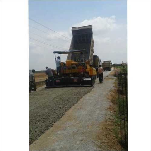 Wet Mix Paver Finisher