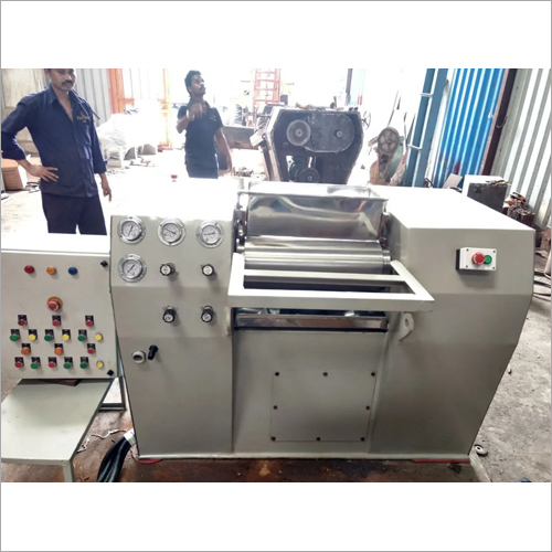 Triple Roll Mill Machine By AAS PROCESS EQUIPMENTS PVT LTD.