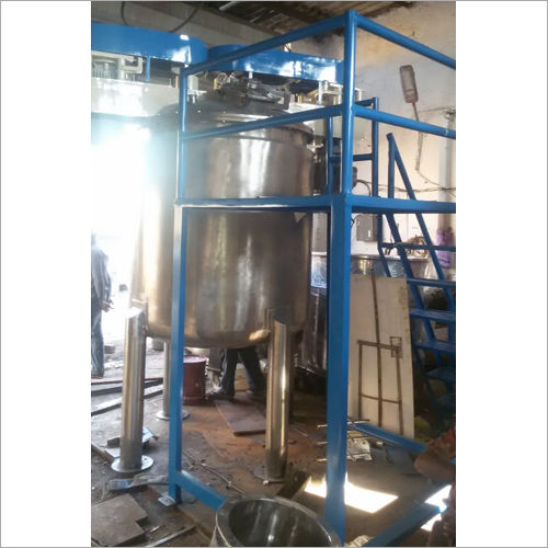 Liquid Mixing Tank