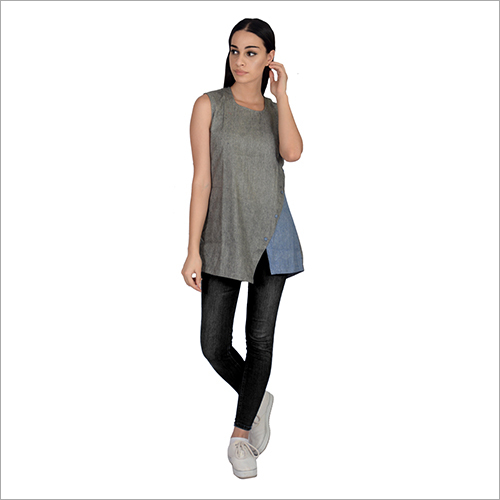 Ladies Sleeveless Top