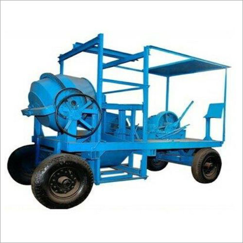 Four pillar concrete mixer with lift/ for pillar hoist winch