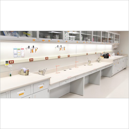 Laboratory Table for Wet Lab