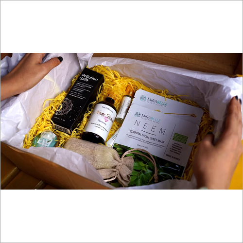 Decembers Self Care Box