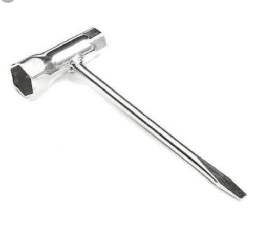 Chainsaw spanner