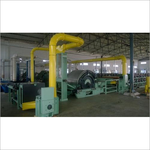 Non Woven Cotton Roll Making Machine - Operating Type: Manual