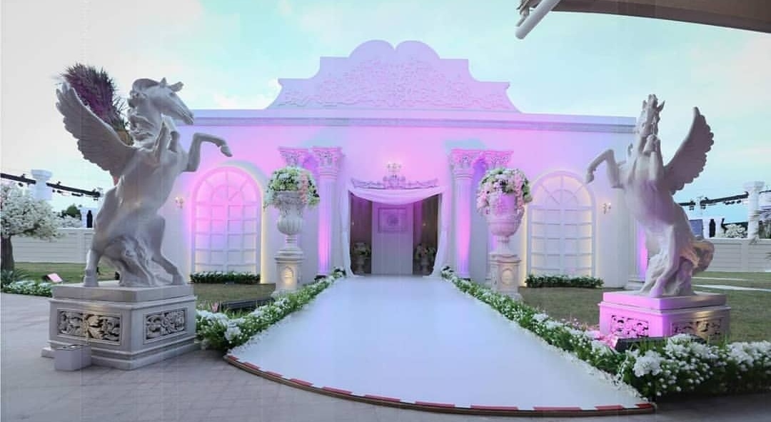 Wedding gate