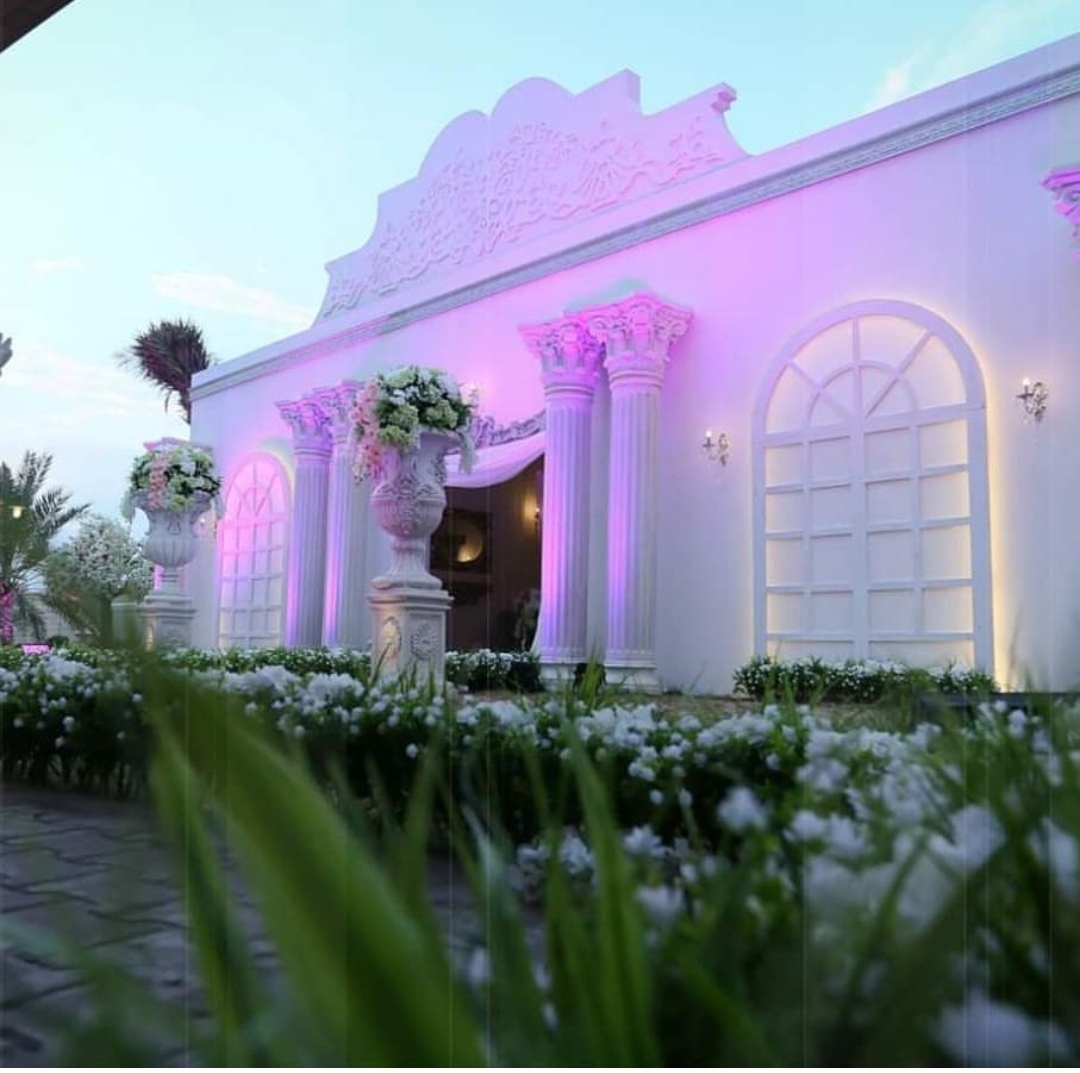 Wedding gate