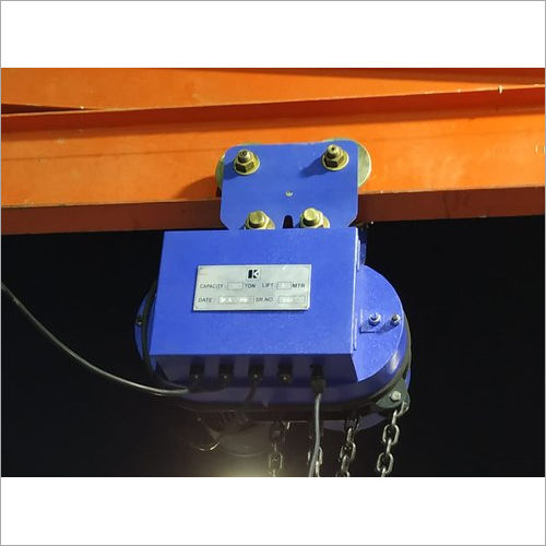 Curvature Type Electric Chain Hoist - Capacity: 2 Ton/Day