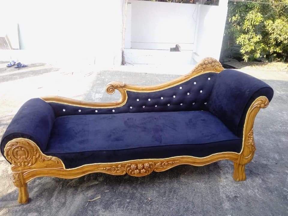 Wooden Decorative Sofa