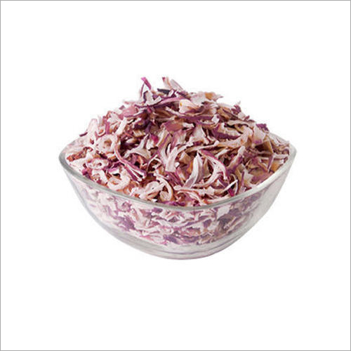 Dehydrated Red Onions Flakes/ Kibble/ Slices Dehydration Method: Continuous Hot Air Drying Technology