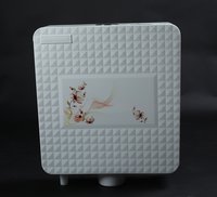 Diamond Center Push Cistern