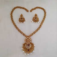 Golden Ladies Imitation Necklace Set