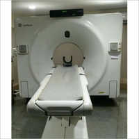 Ge Lightspeed Qxi - 4 Slice CT Scanner Machine