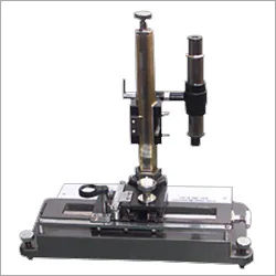 Laboratory Travelling Microscope